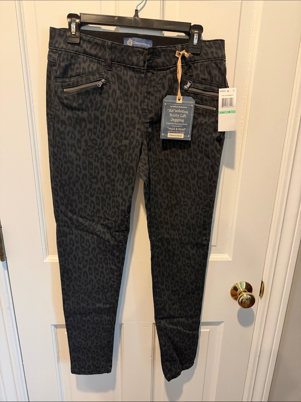 Democracy Black Leopard Print Jegging with Zipper Detail